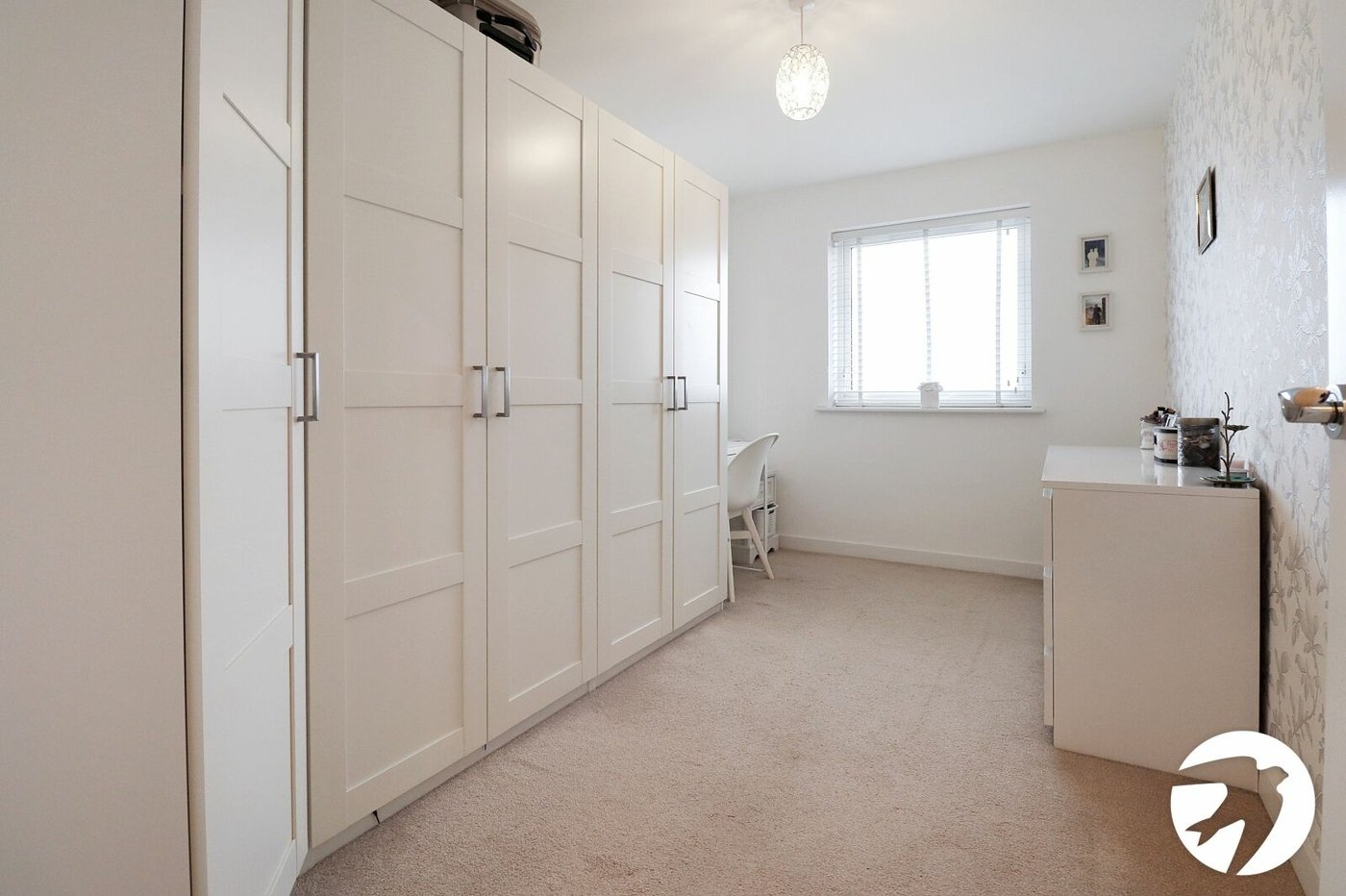 2 bedroom property for sale in Belvedere | Robinson Jackson