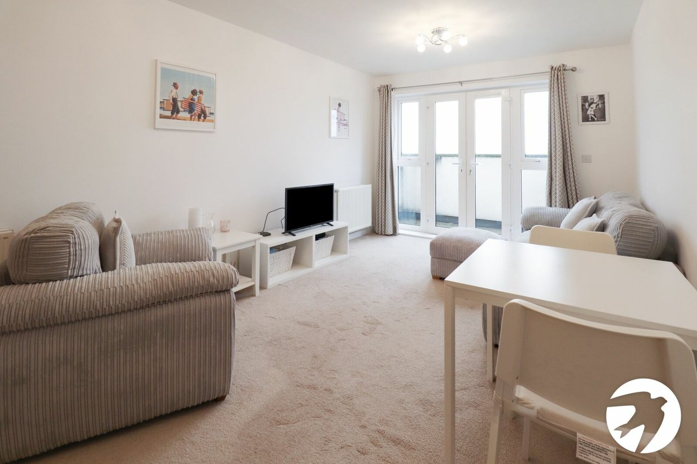 2 bedroom property for sale in Belvedere | Robinson Jackson