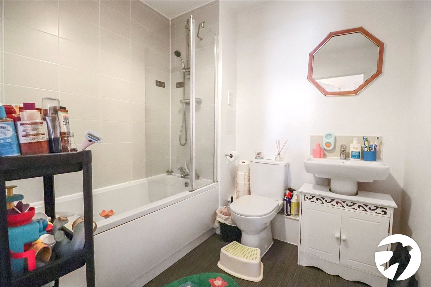 2 bedroom property for sale in Belvedere | Robinson Jackson