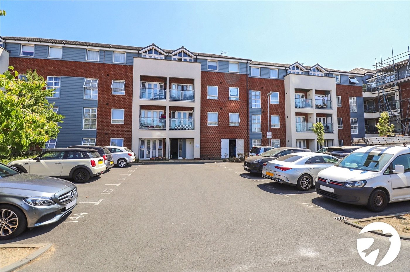 2 bedroom property for sale in Belvedere | Robinson Jackson