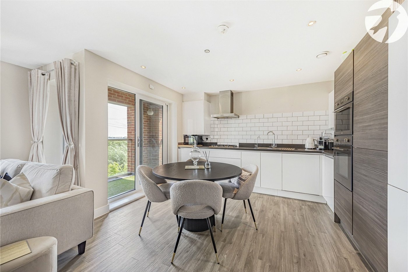 2 bedroom property for sale in Weldon | Robinson Jackson