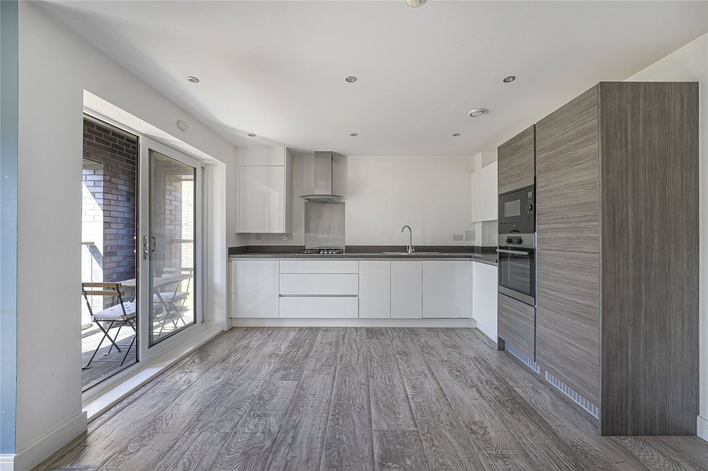 2 bedroom property for sale in Weldon | Robinson Jackson