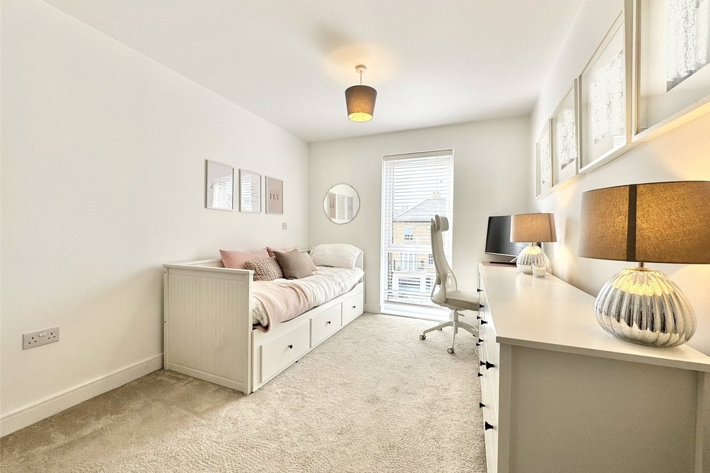 2 bedroom property for sale in Weldon | Robinson Jackson