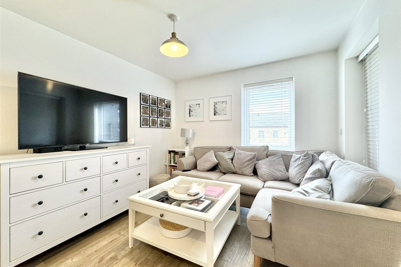 2 bedroom property for sale in Weldon | Robinson Jackson