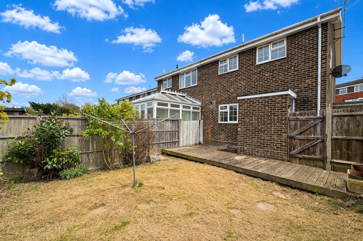 1 bedroom house for sale in Rainham | Robinson Michael & Jackson
