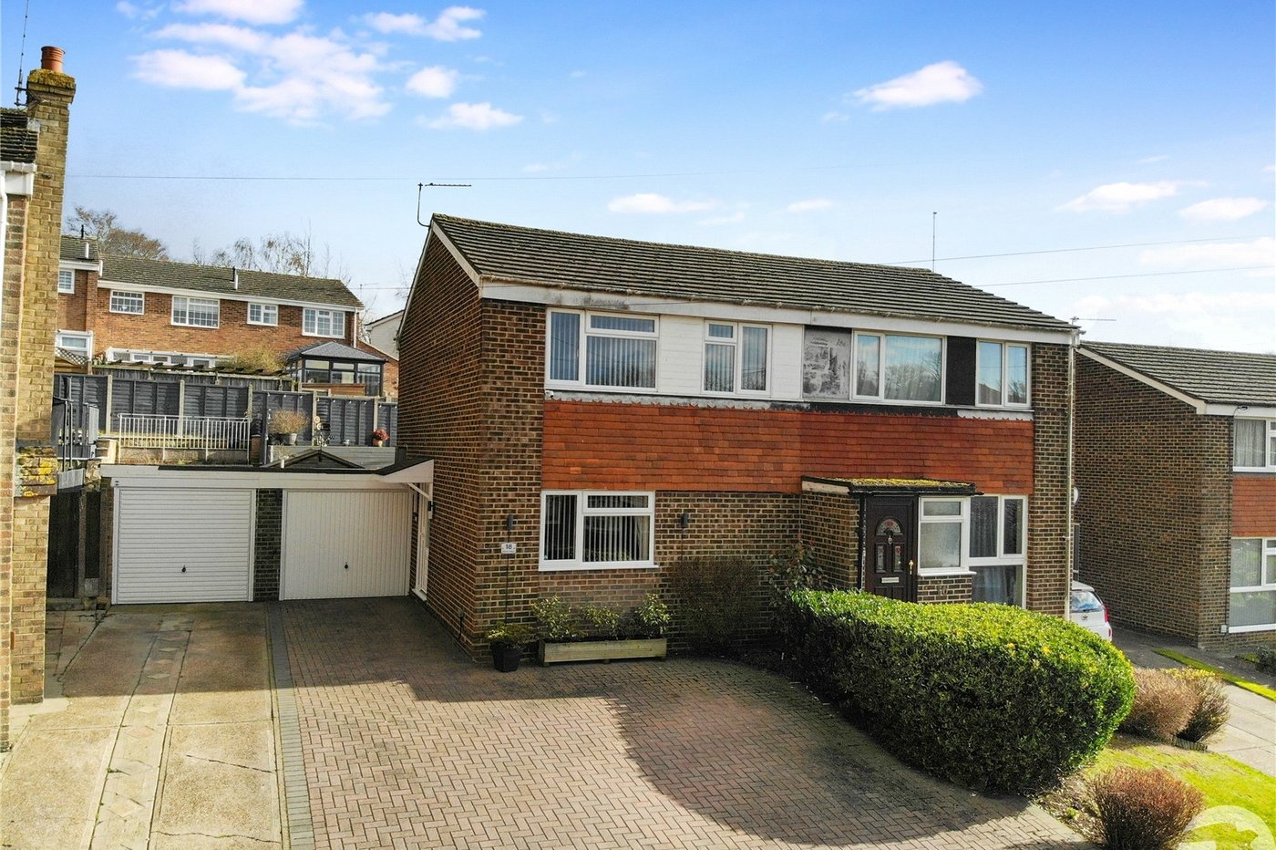 3 bedroom house for sale in Rainham | Robinson Michael & Jackson