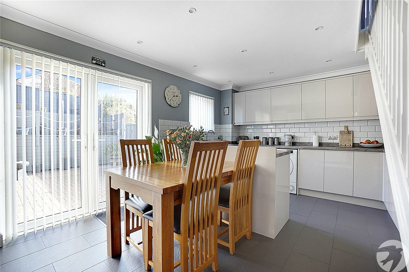 3 bedroom house for sale in Rainham | Robinson Michael & Jackson