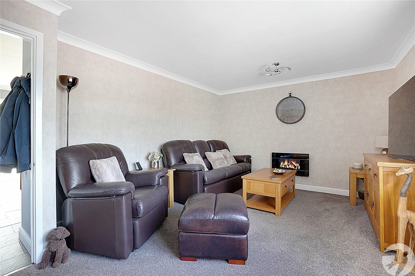 3 bedroom house for sale in Rainham | Robinson Michael & Jackson