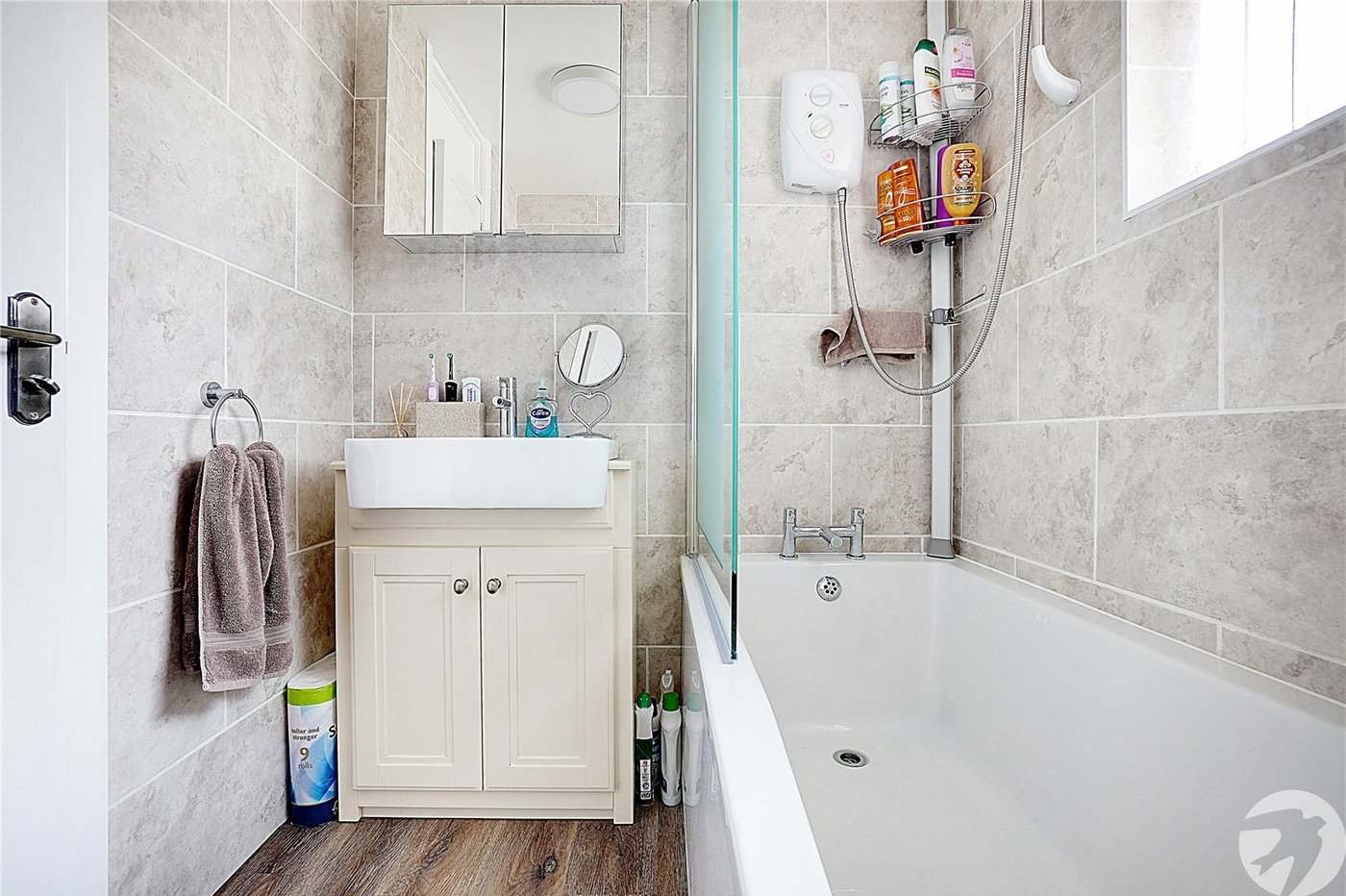 3 bedroom house for sale in Rainham | Robinson Michael & Jackson