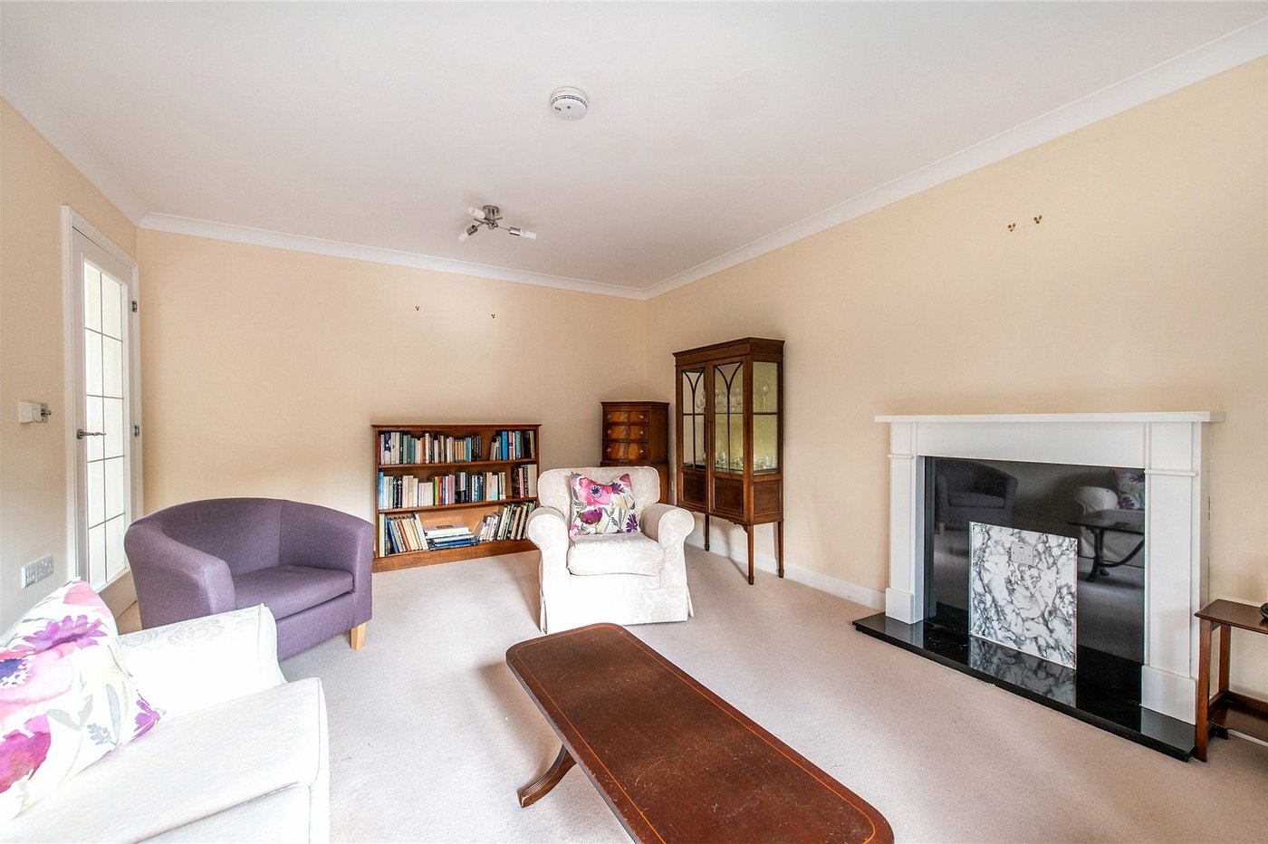 2 bedroom property for sale in Maidstone | Robinson Michael & Jackson