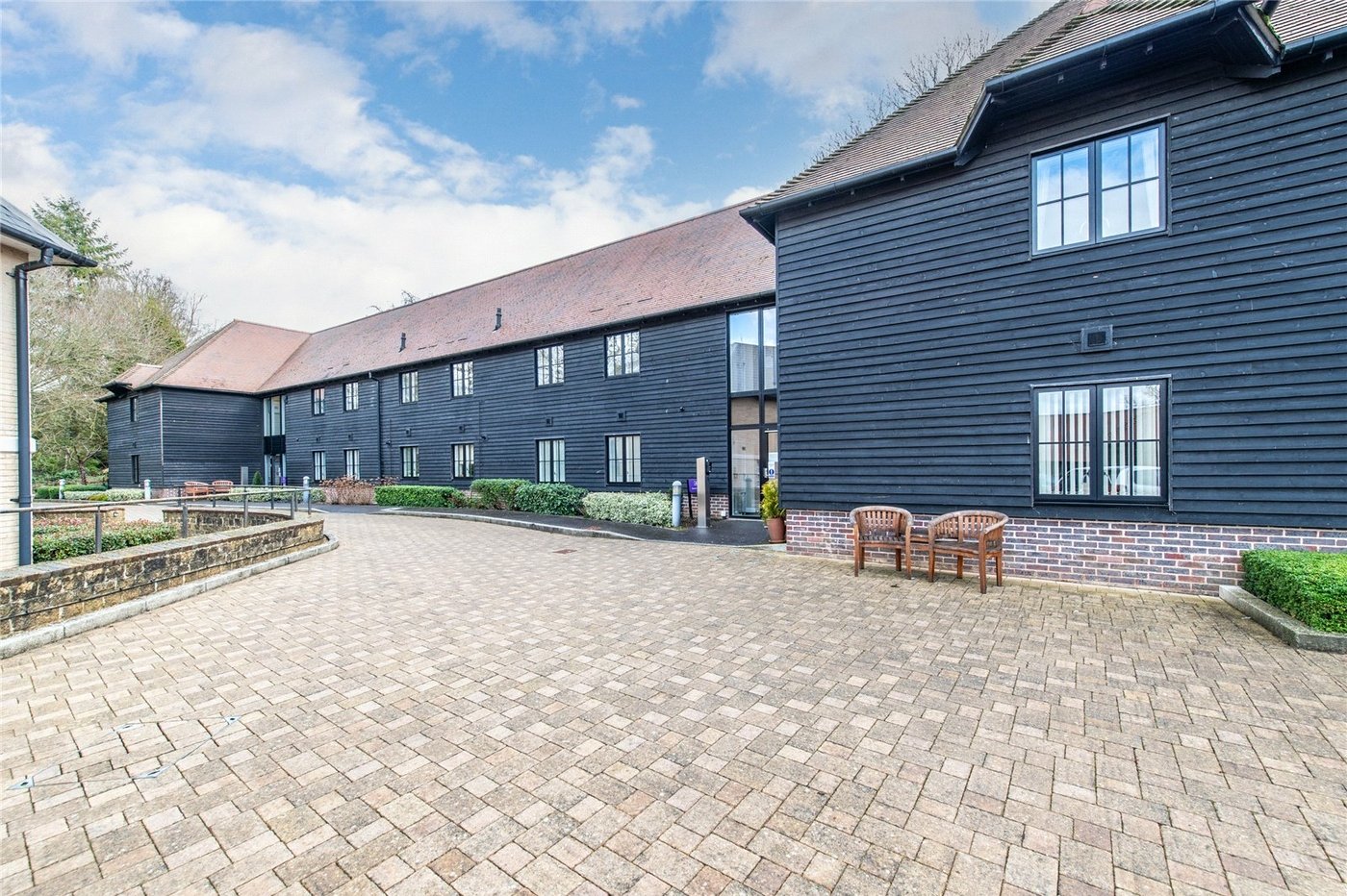 2 bedroom property for sale in Maidstone | Robinson Michael & Jackson