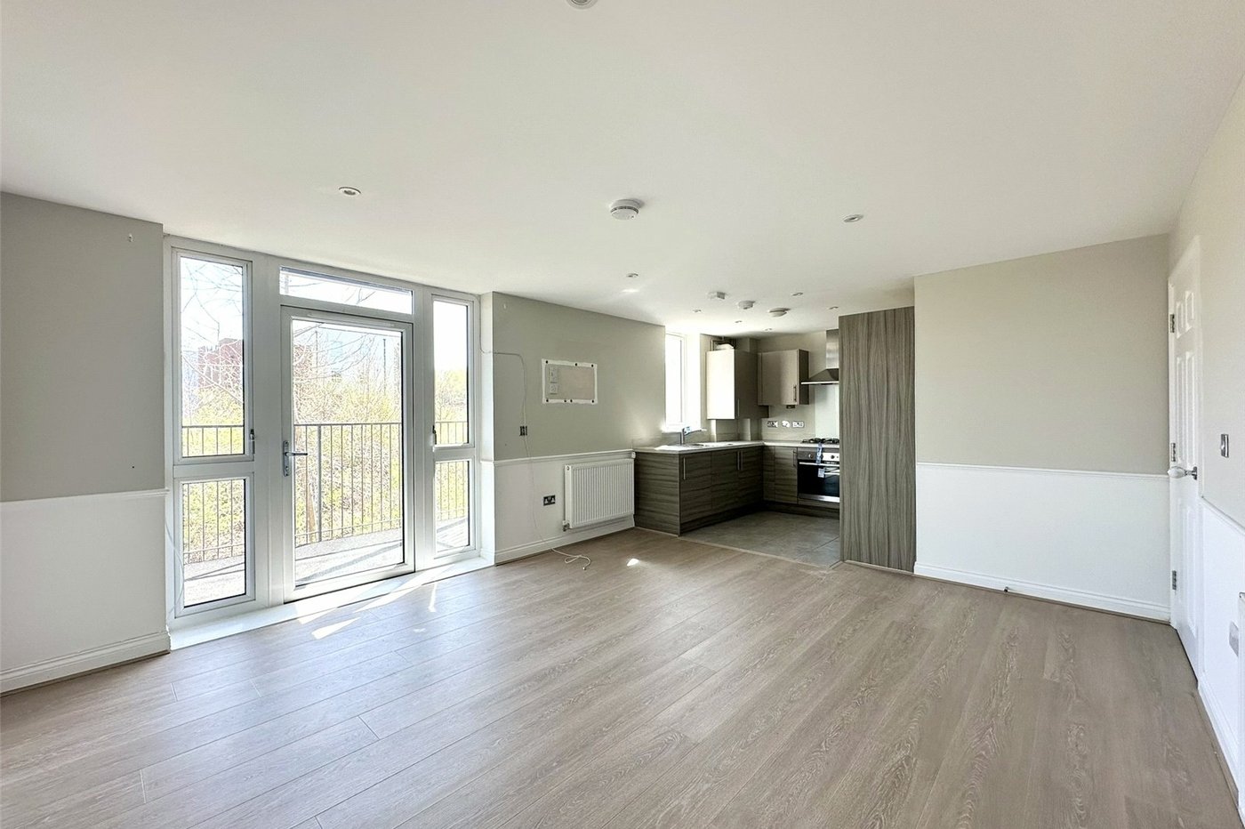 2 bedroom property for sale in Castle Hill | Robinson Jackson