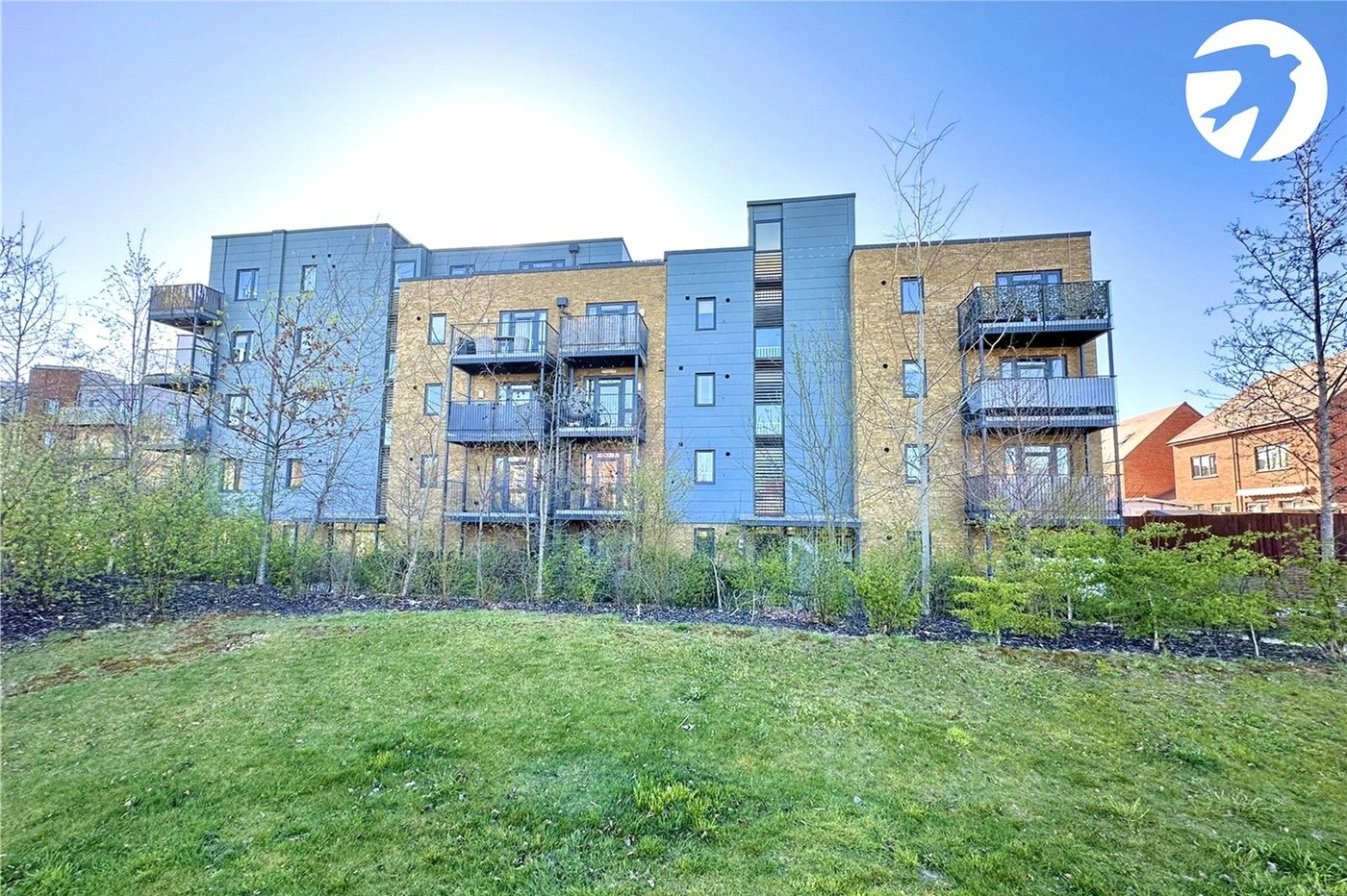 2 bedroom property for sale in Castle Hill | Robinson Jackson