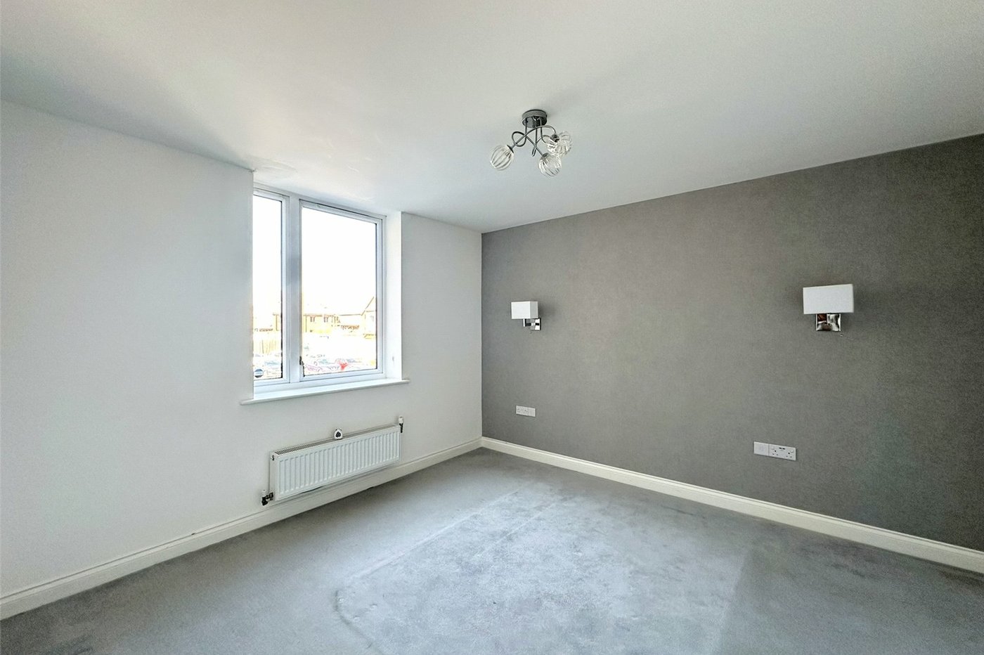 2 bedroom property for sale in Castle Hill | Robinson Jackson