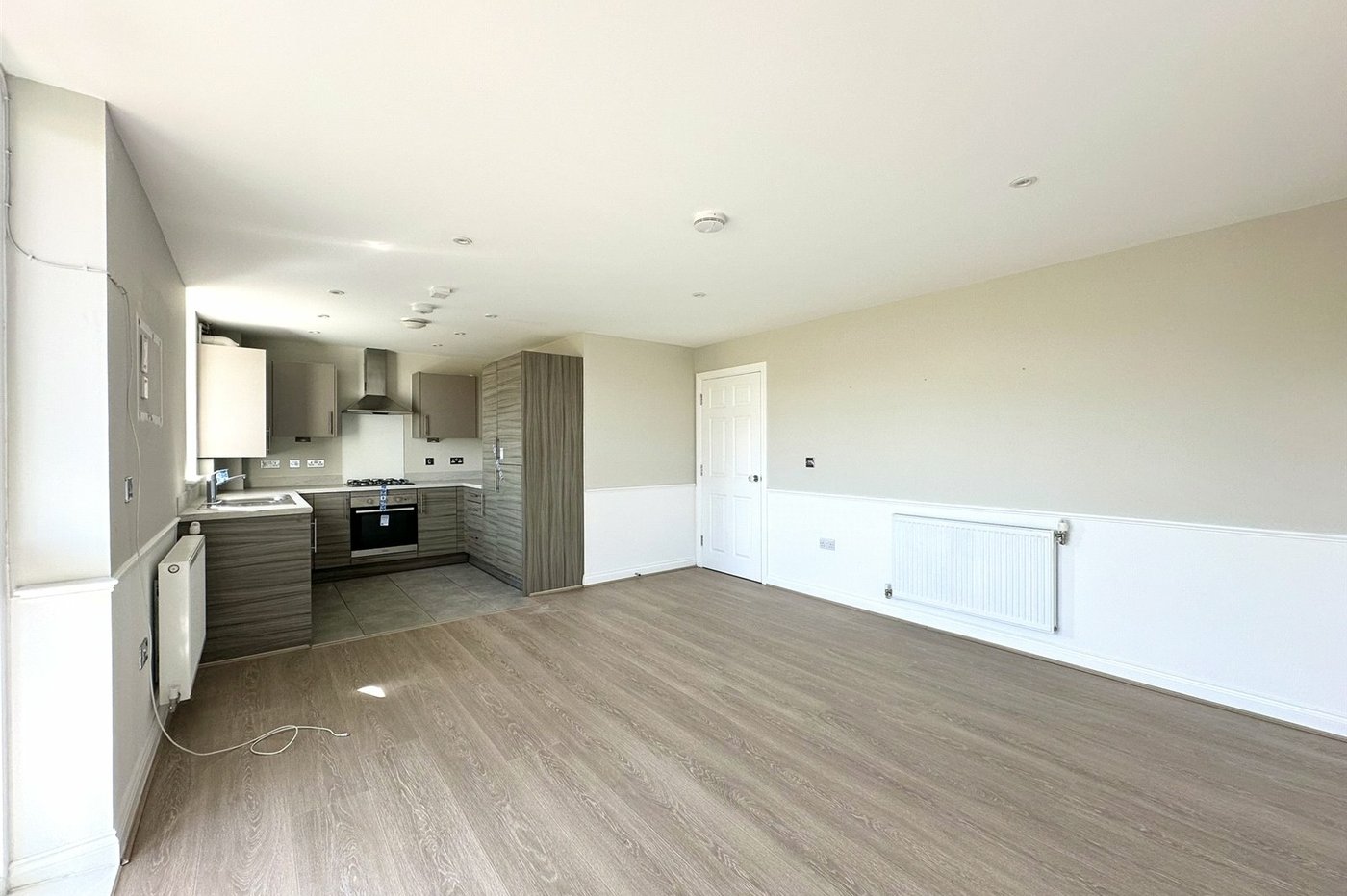 2 bedroom property for sale in Castle Hill | Robinson Jackson