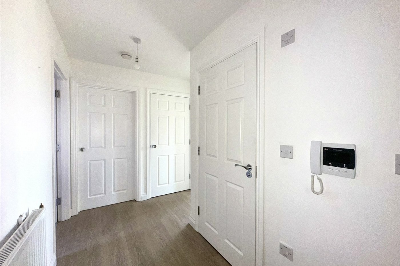 2 bedroom property for sale in Castle Hill | Robinson Jackson