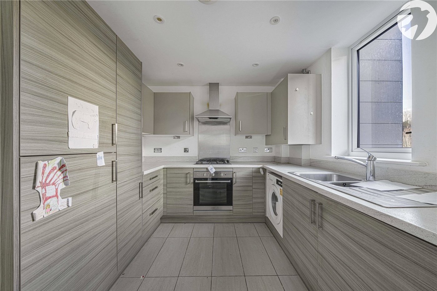 2 bedroom property for sale in Castle Hill | Robinson Jackson