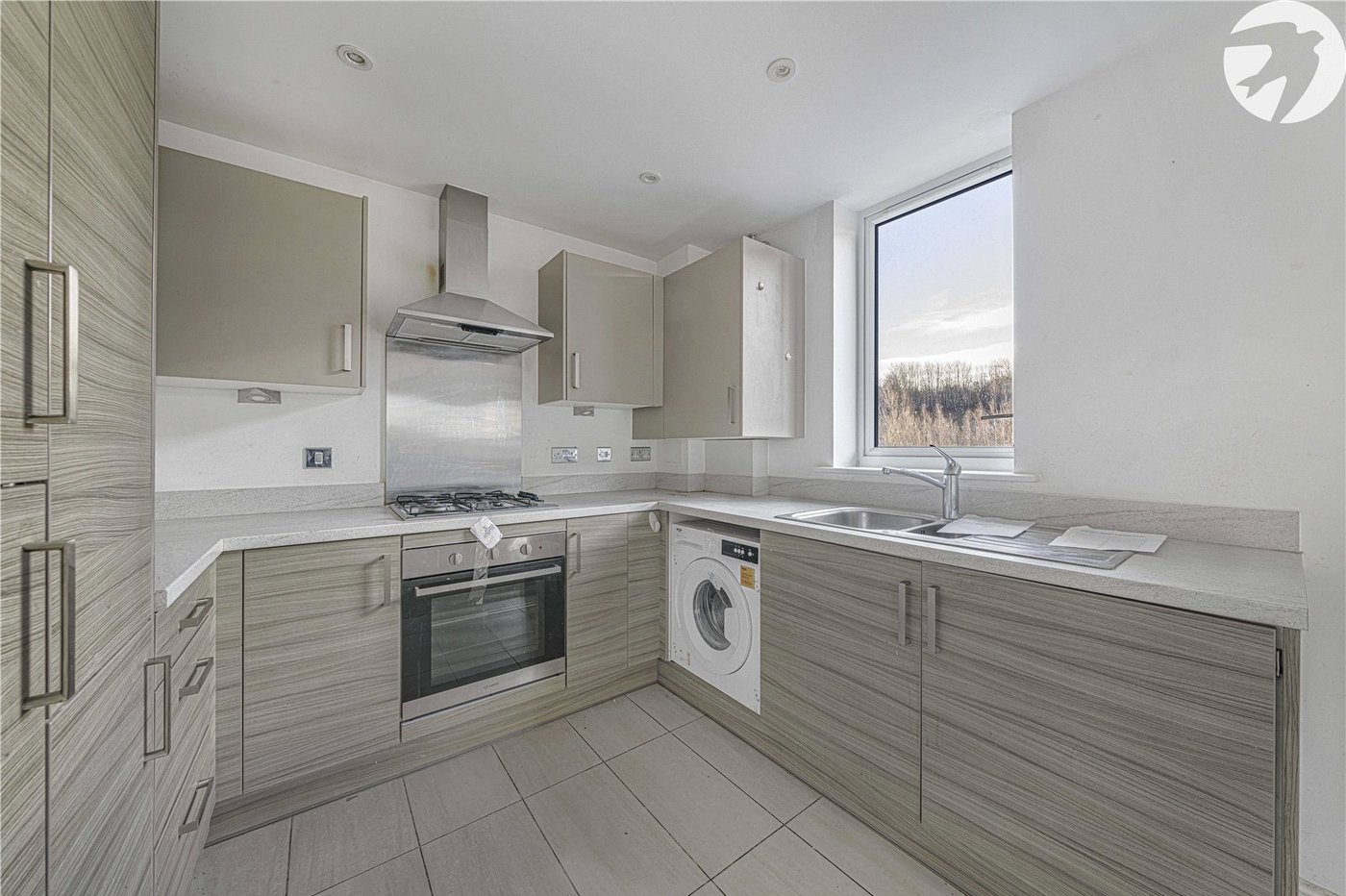 2 bedroom property for sale in Castle Hill | Robinson Jackson