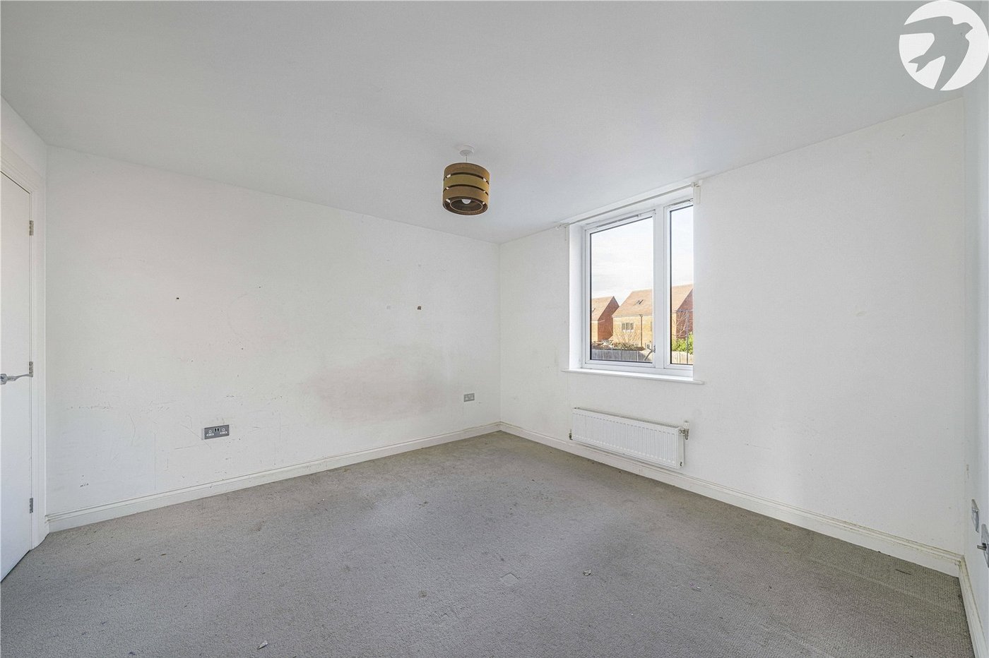 2 bedroom property for sale in Castle Hill | Robinson Jackson