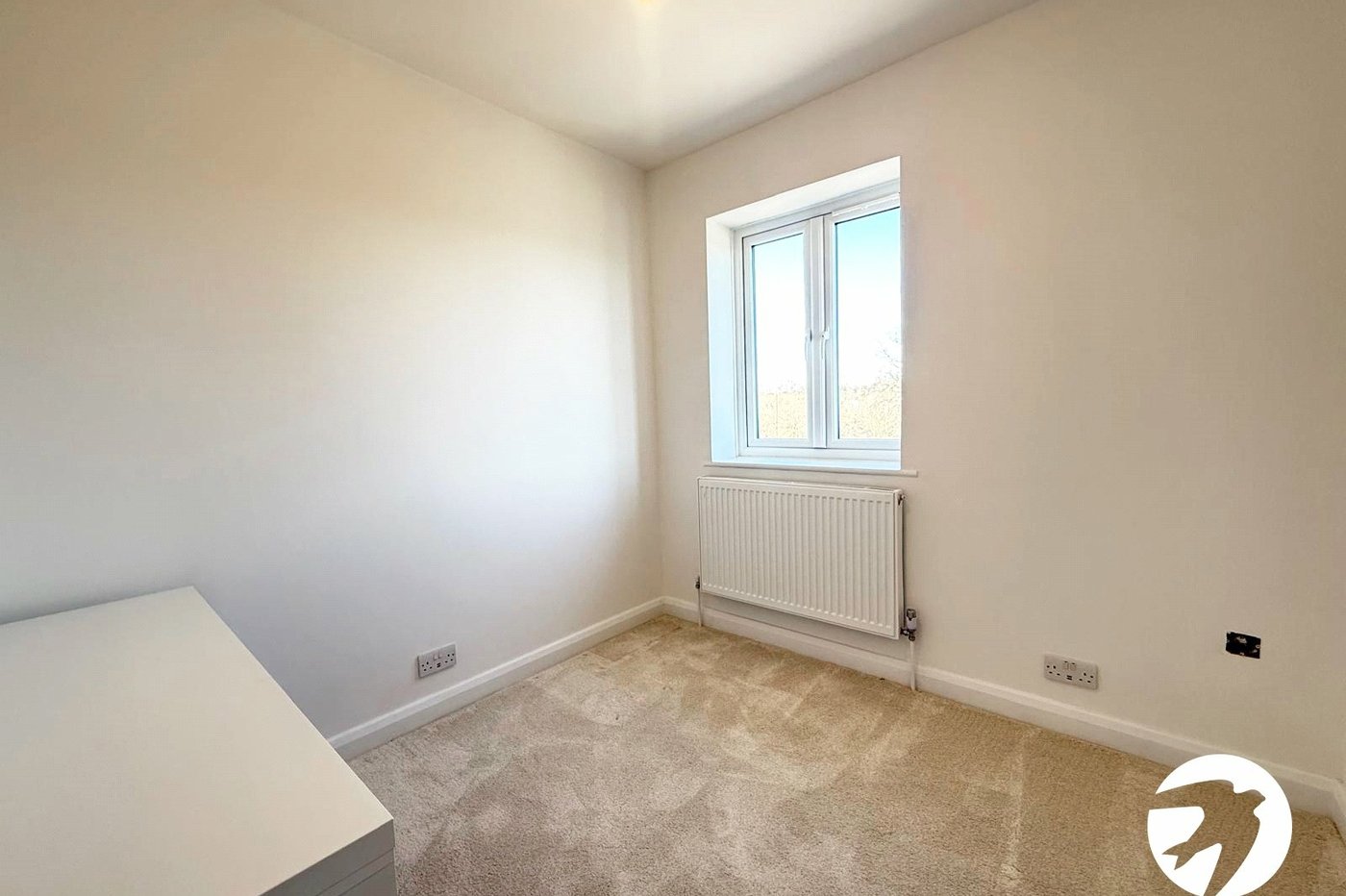 3 bedroom house for sale in London | Robinson Jackson