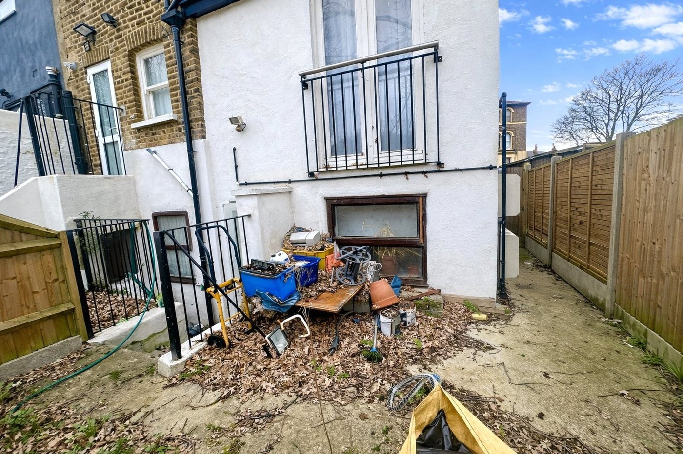 1 bedroom property for sale in London | Robinson Jackson