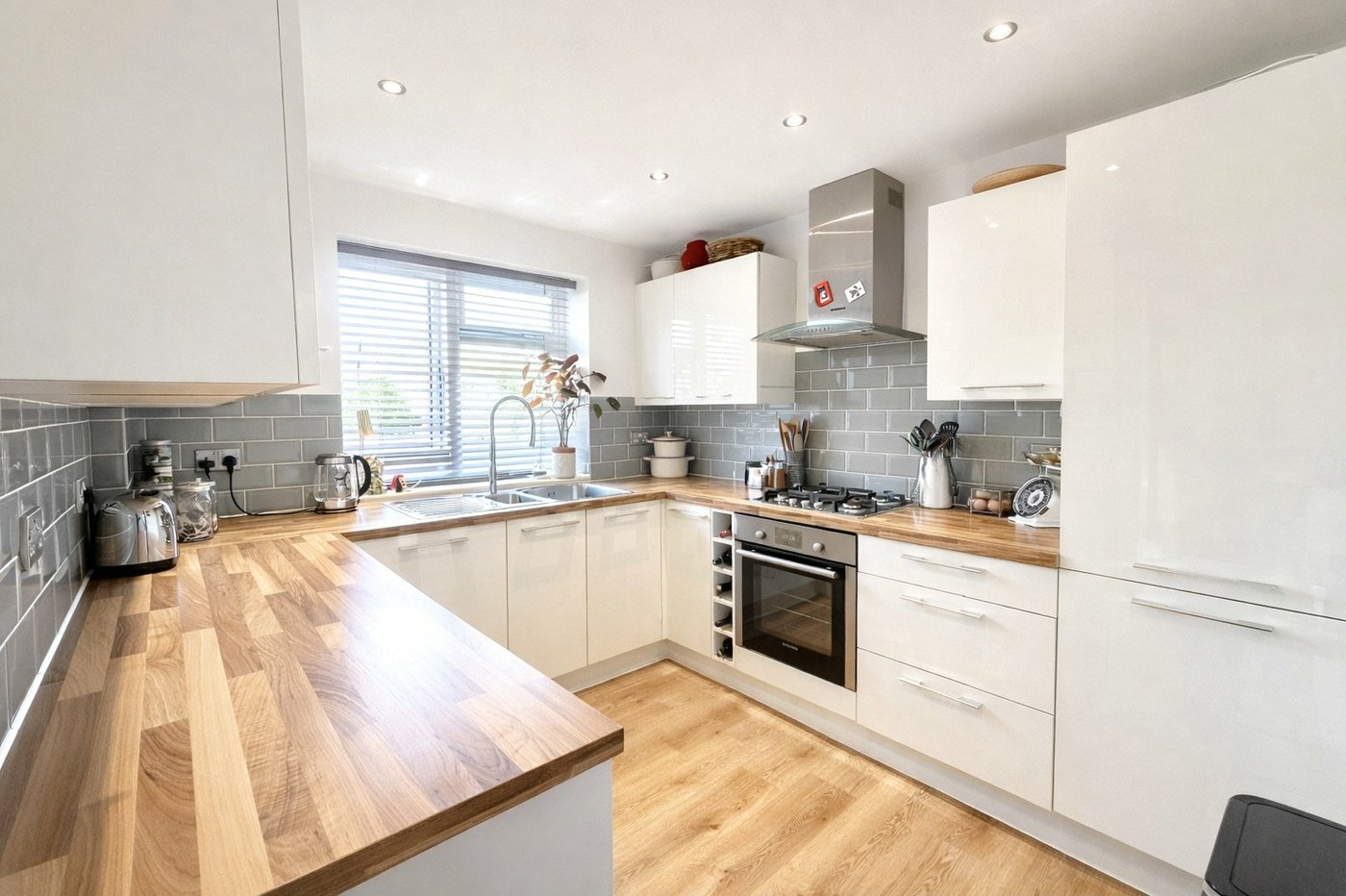 1 bedroom property for sale in London | Robinson Jackson