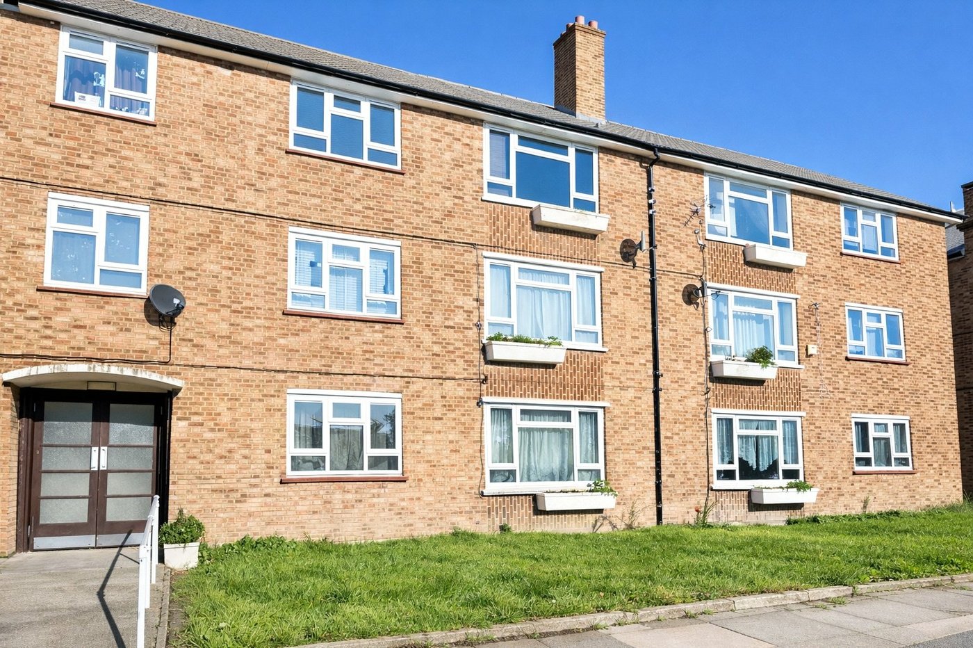 1 bedroom property for sale in London | Robinson Jackson