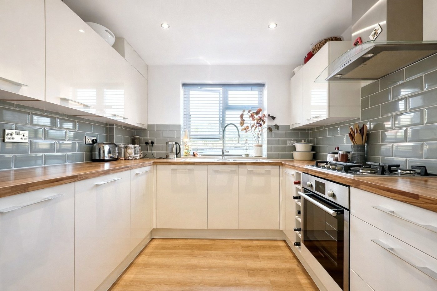 1 bedroom property for sale in London | Robinson Jackson