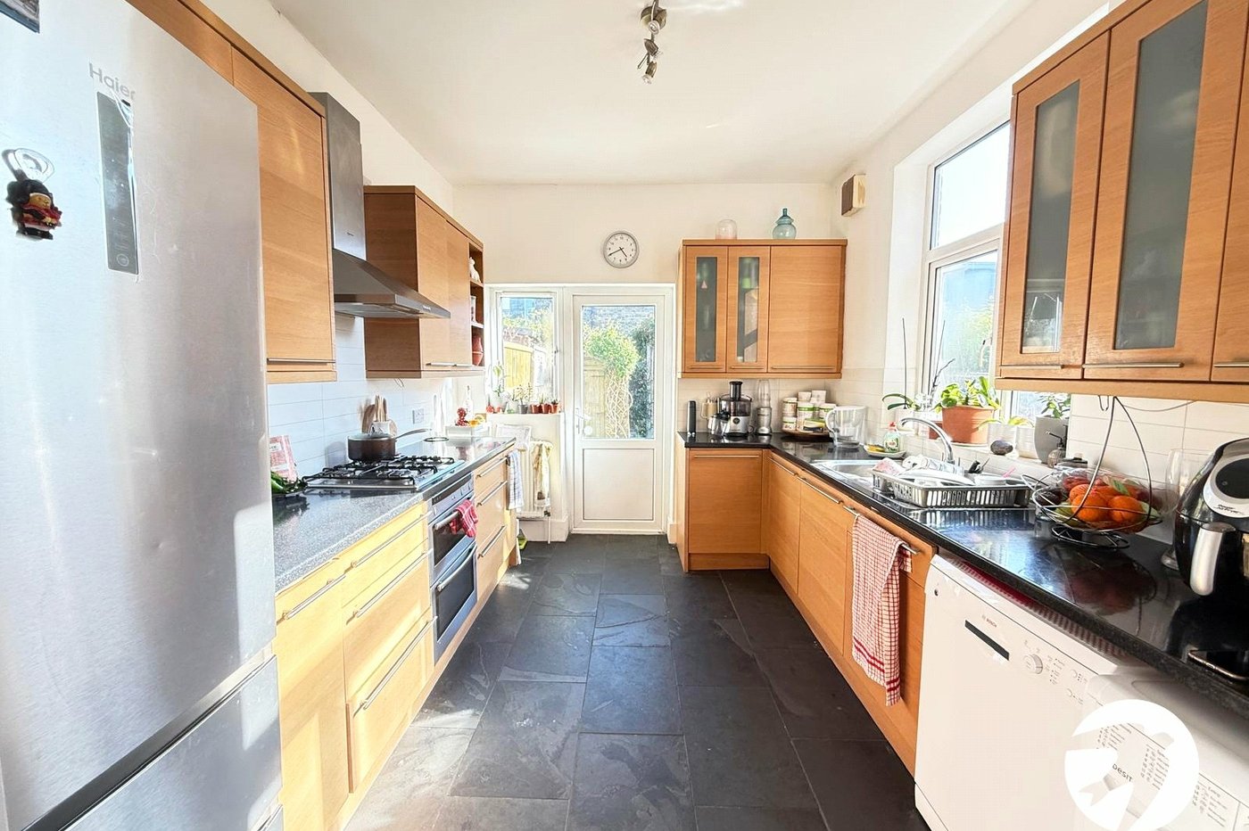 4 bedroom house for sale in London | Robinson Jackson