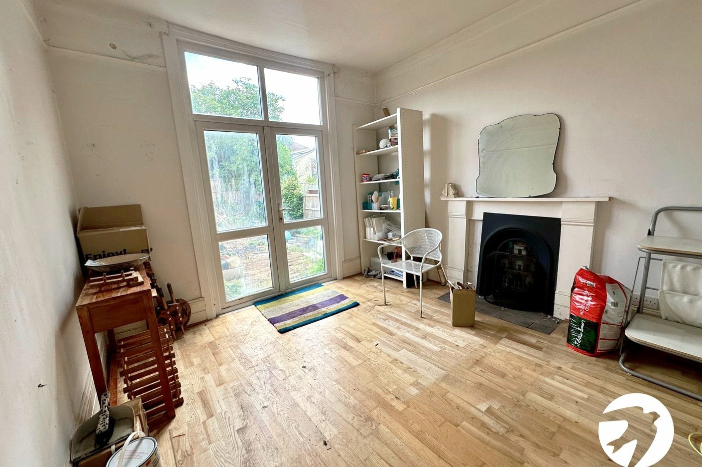 3 bedroom house for sale in London | Robinson Jackson