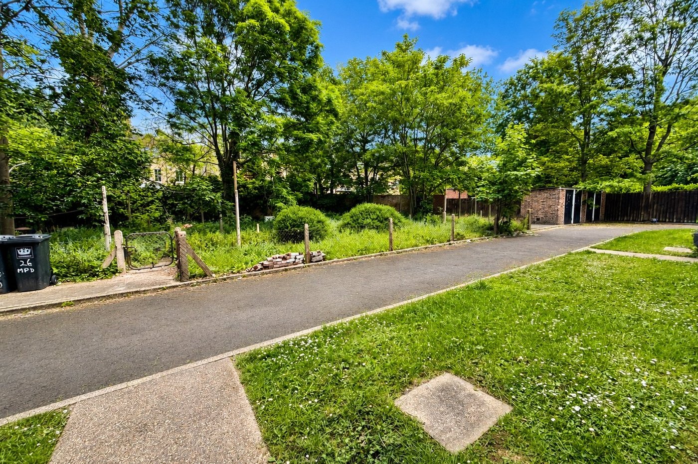 1 bedroom property for sale in London | Robinson Jackson