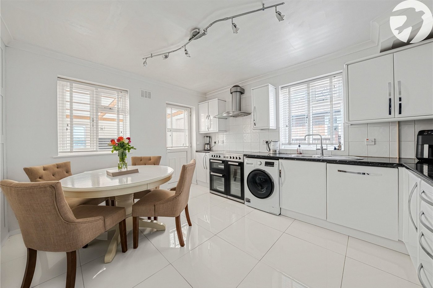 2 bedroom bungalow for sale in Greenhithe | Robinson Jackson