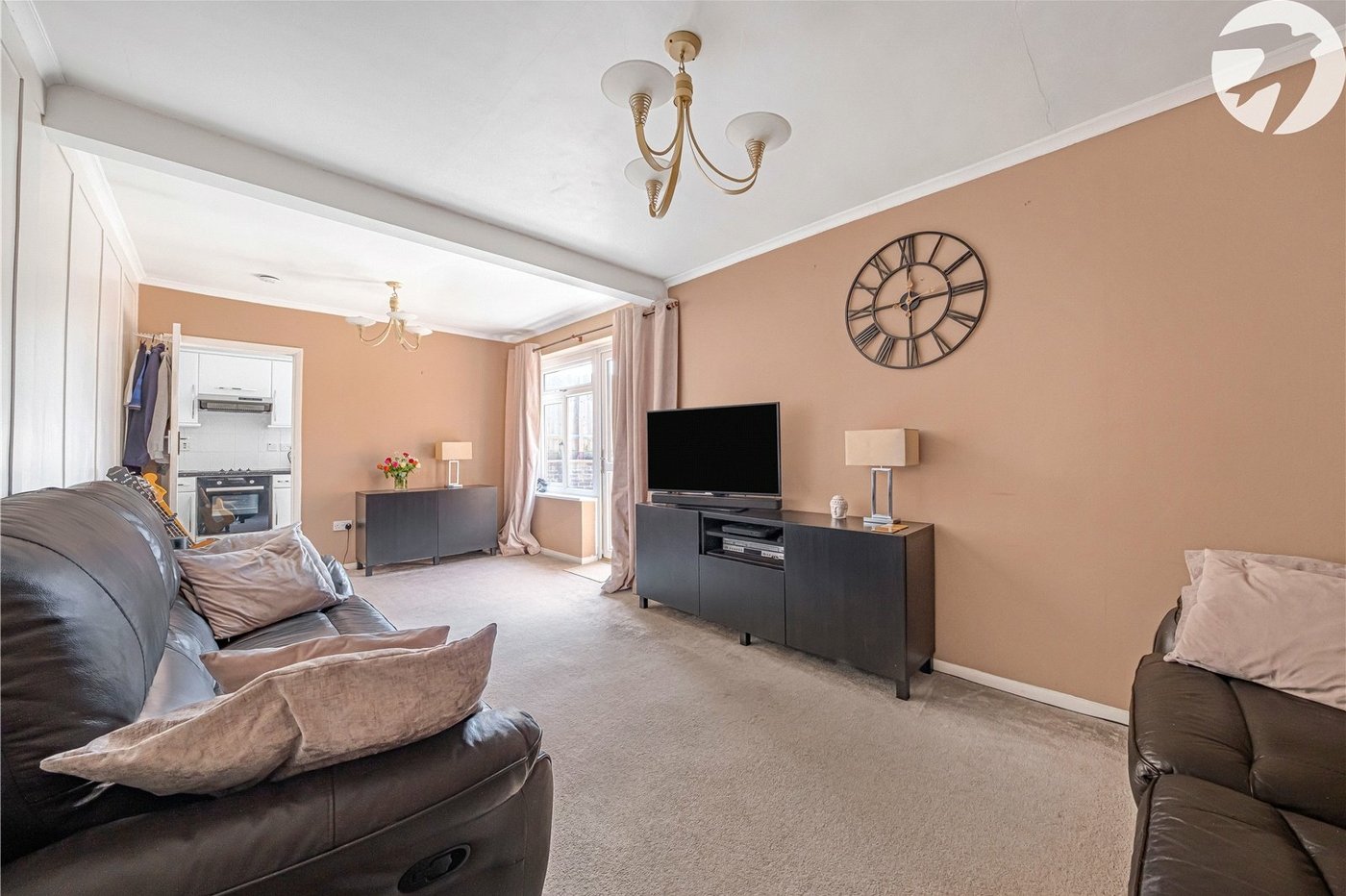 2 bedroom bungalow for sale in Greenhithe | Robinson Jackson