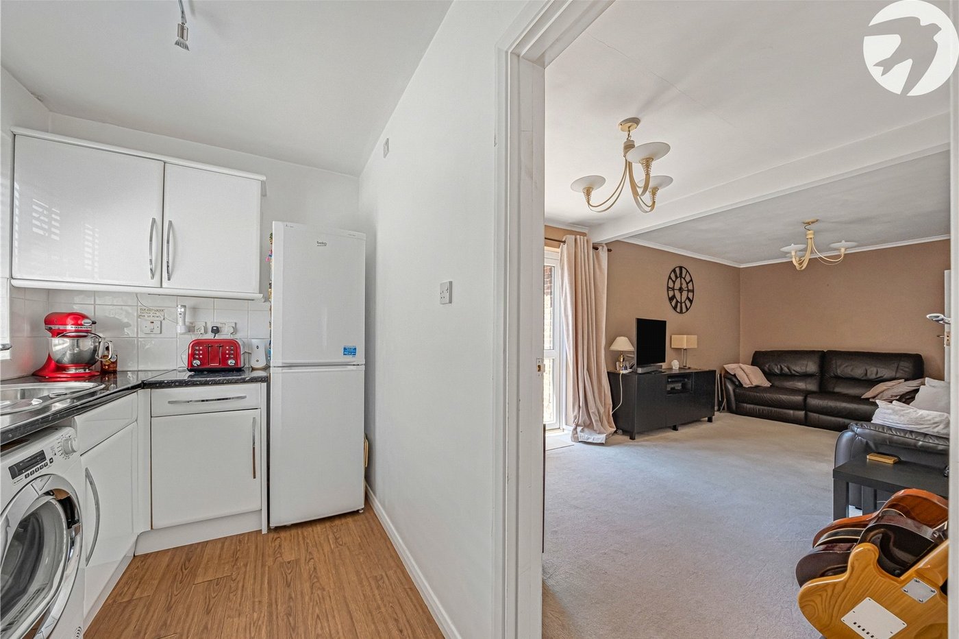 2 bedroom bungalow for sale in Greenhithe | Robinson Jackson