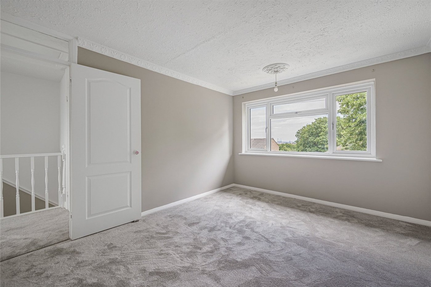 3 bedroom house for sale in Greenhithe | Robinson Jackson