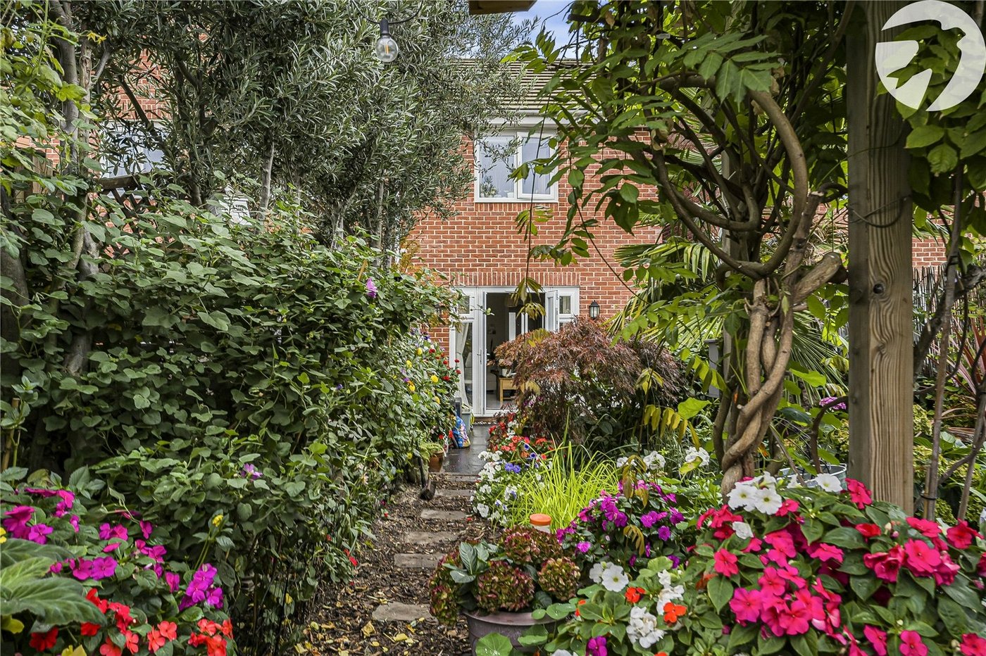 2 bedroom house for sale in Dartford | Robinson Jackson