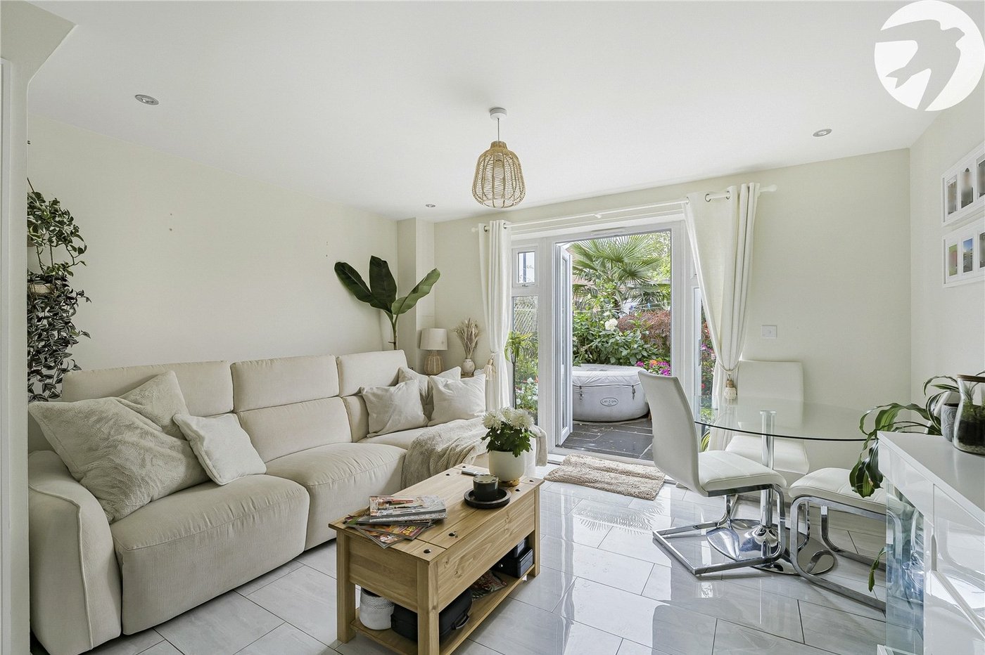 2 bedroom house for sale in Dartford | Robinson Jackson