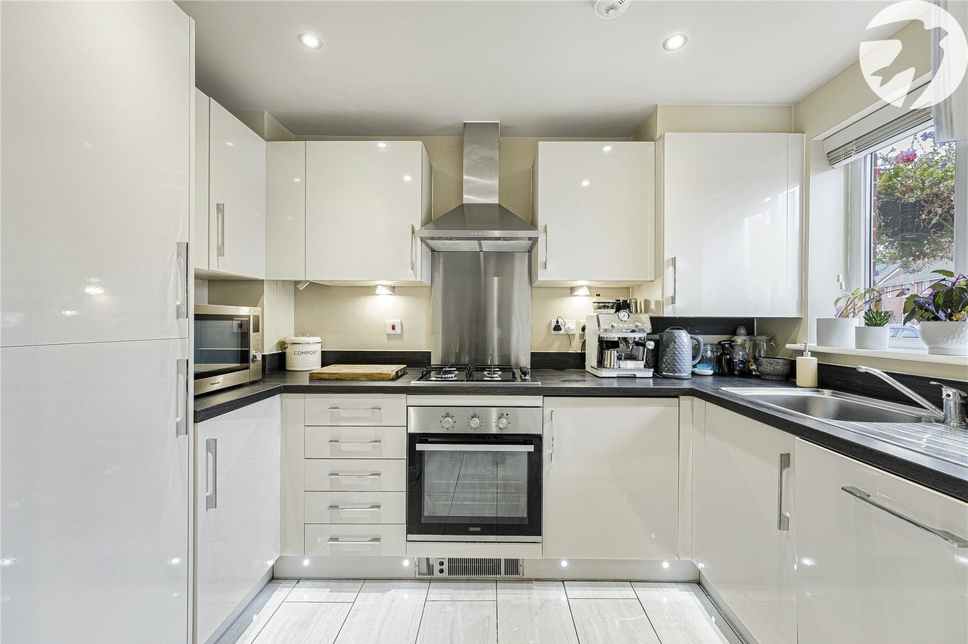 2 bedroom house for sale in Dartford | Robinson Jackson