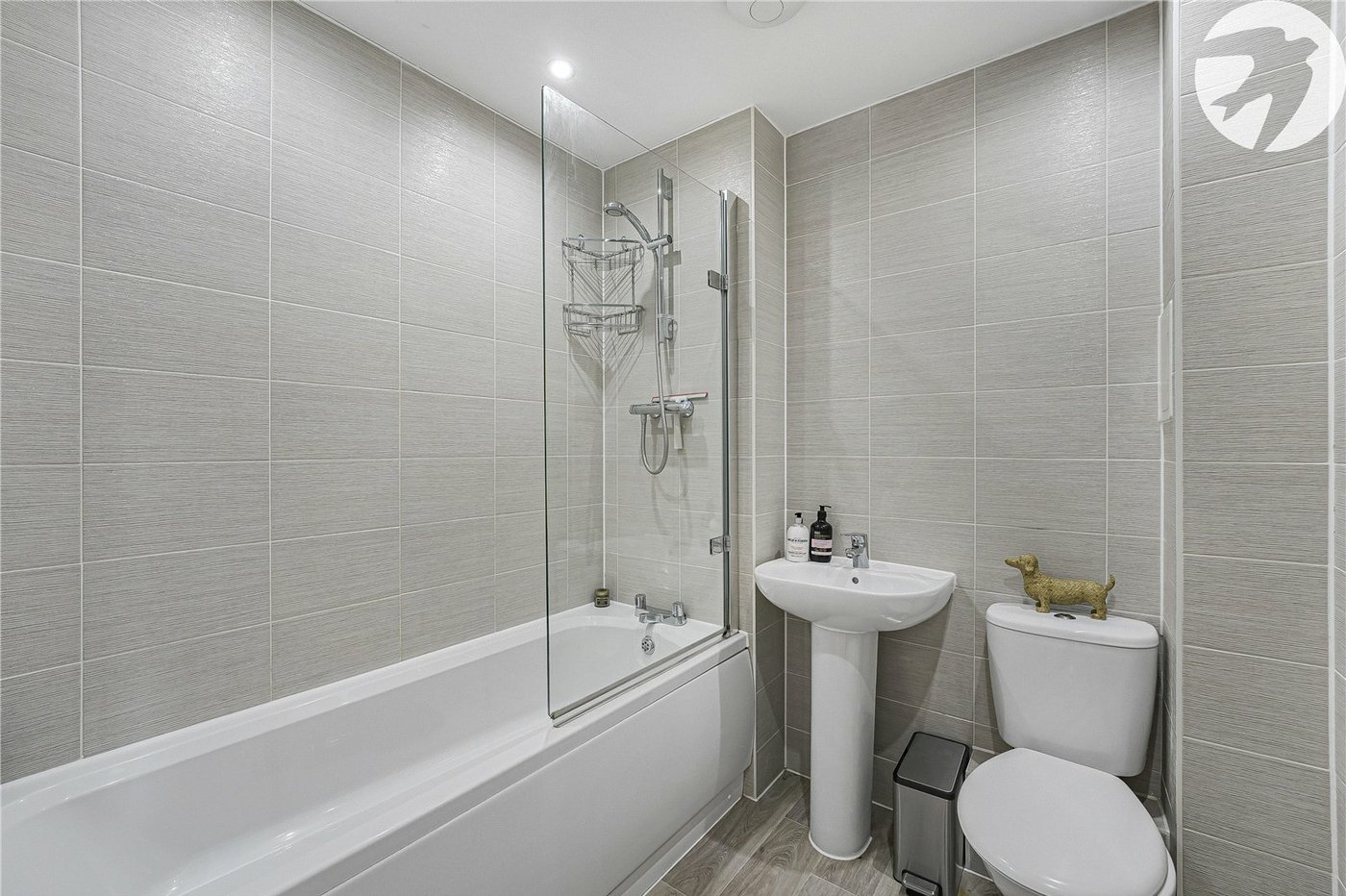 2 bedroom house for sale in Dartford | Robinson Jackson