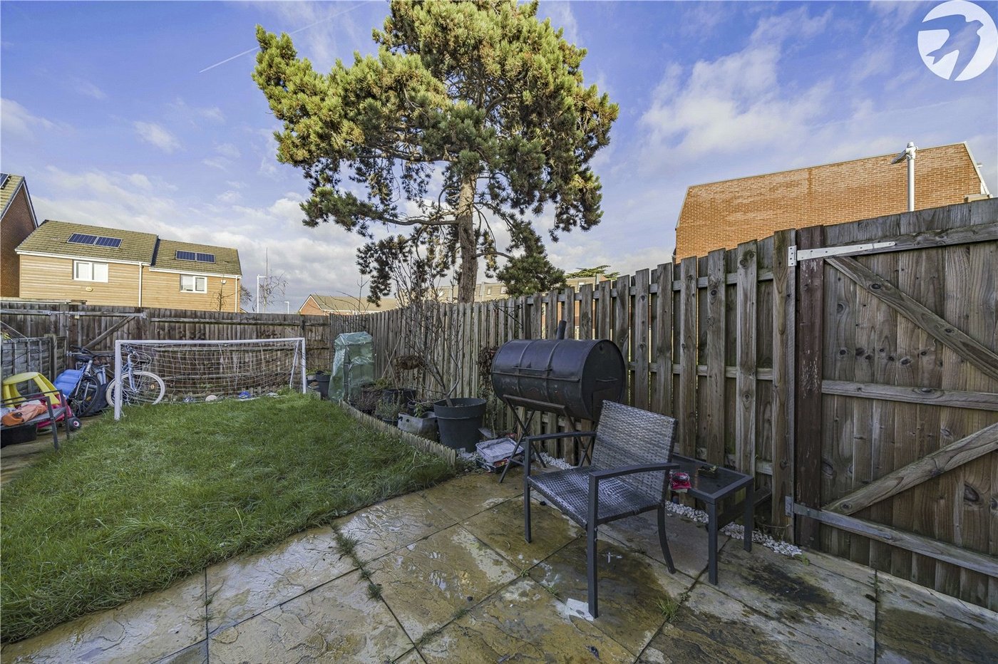 2 bedroom house for sale in Dartford | Robinson Jackson