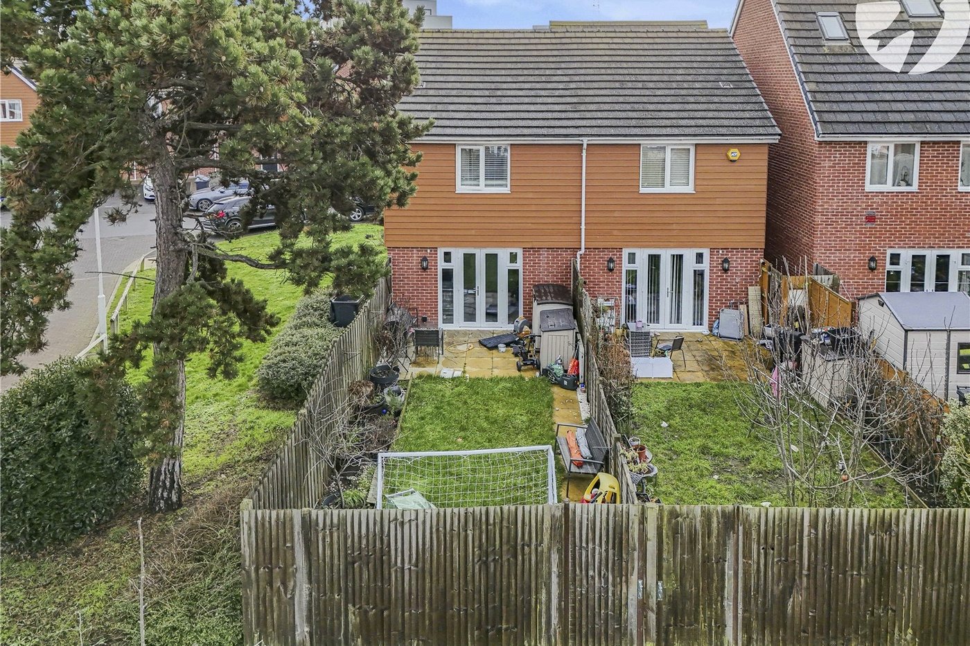 2 bedroom house for sale in Dartford | Robinson Jackson