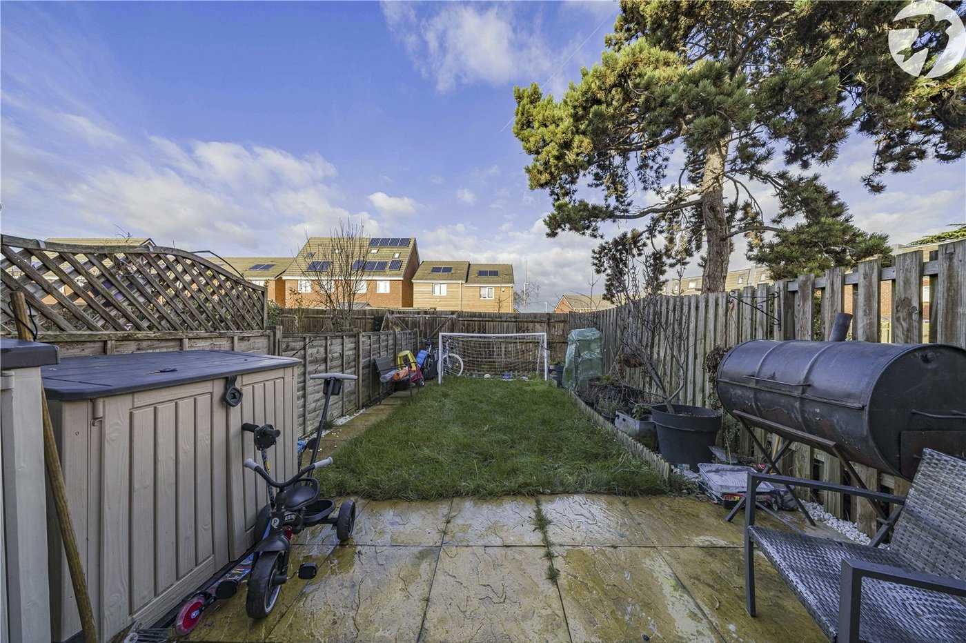 2 bedroom house for sale in Dartford | Robinson Jackson