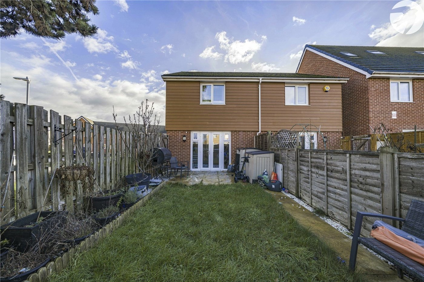 2 bedroom house for sale in Dartford | Robinson Jackson