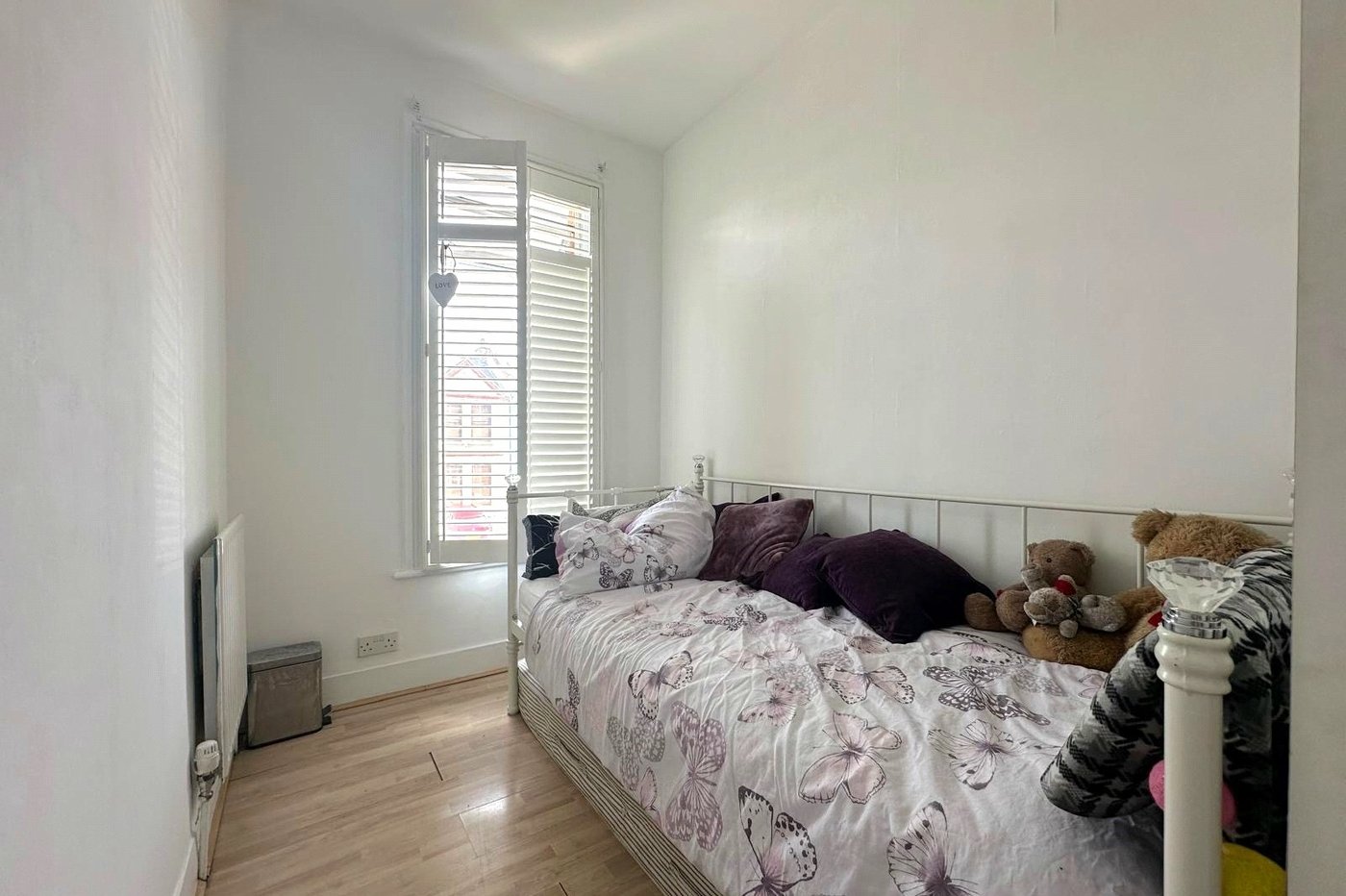 4 bedroom house for sale in Catford | Robinson Jackson