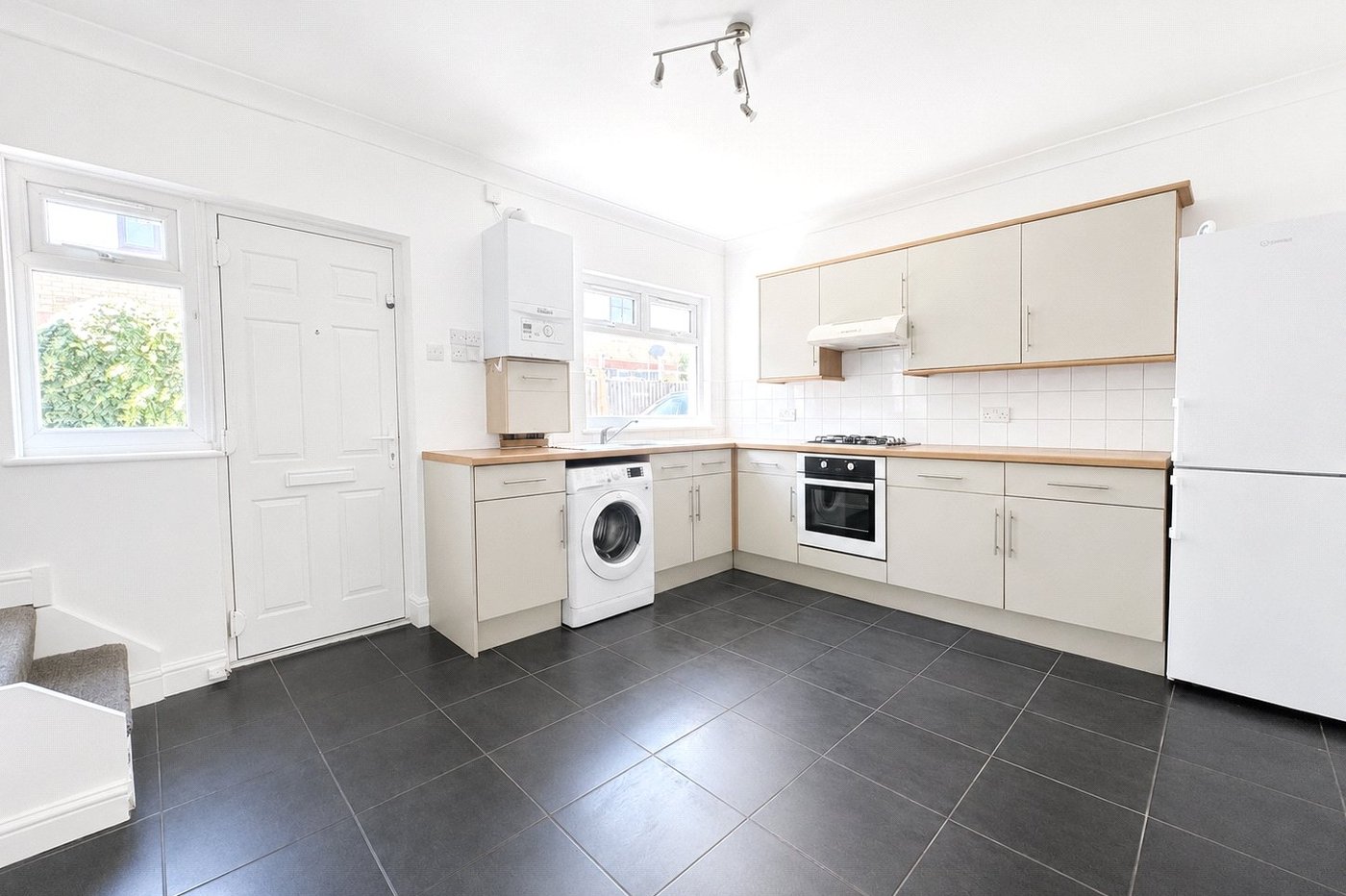 1 bedroom house for sale in London | Robinson Jackson