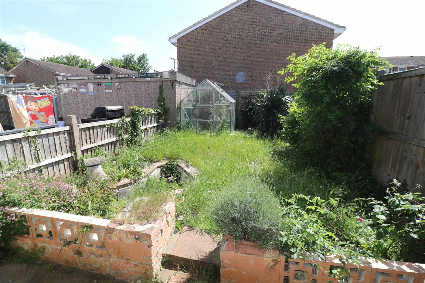 3 bedroom house for sale in Erith | Robinson Jackson