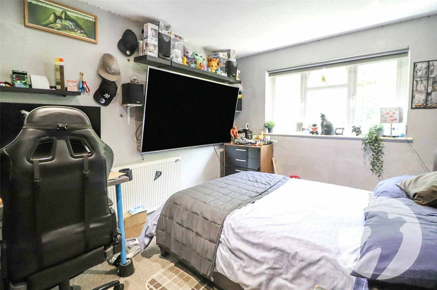 3 bedroom house for sale in Erith | Robinson Jackson