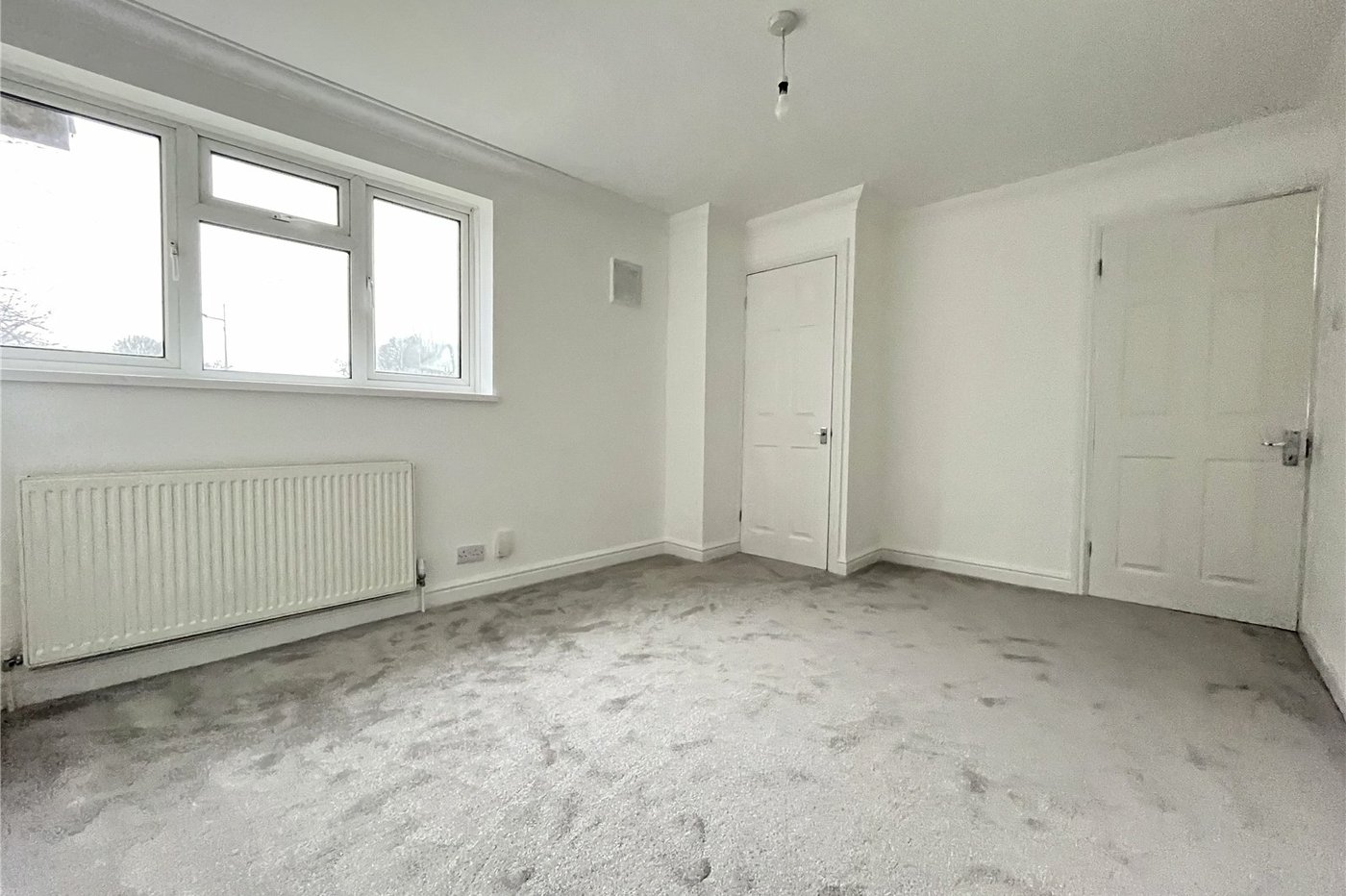 2 bedroom house for sale in Walderslade | Robinson Michael & Jackson