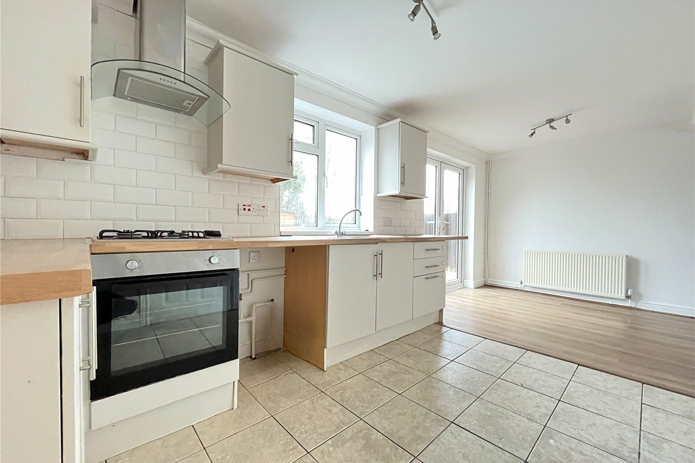 2 bedroom house for sale in Walderslade | Robinson Michael & Jackson