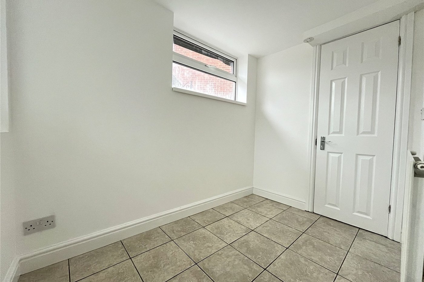 2 bedroom house for sale in Walderslade | Robinson Michael & Jackson